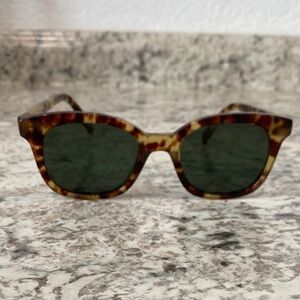Madewell Tortoise Sunglasses with Dark Lenses